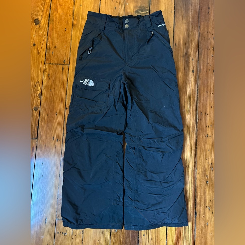 The North Face Hyvent boy’s snow pants. Size medium 10/12. Black, Waterproof,ski